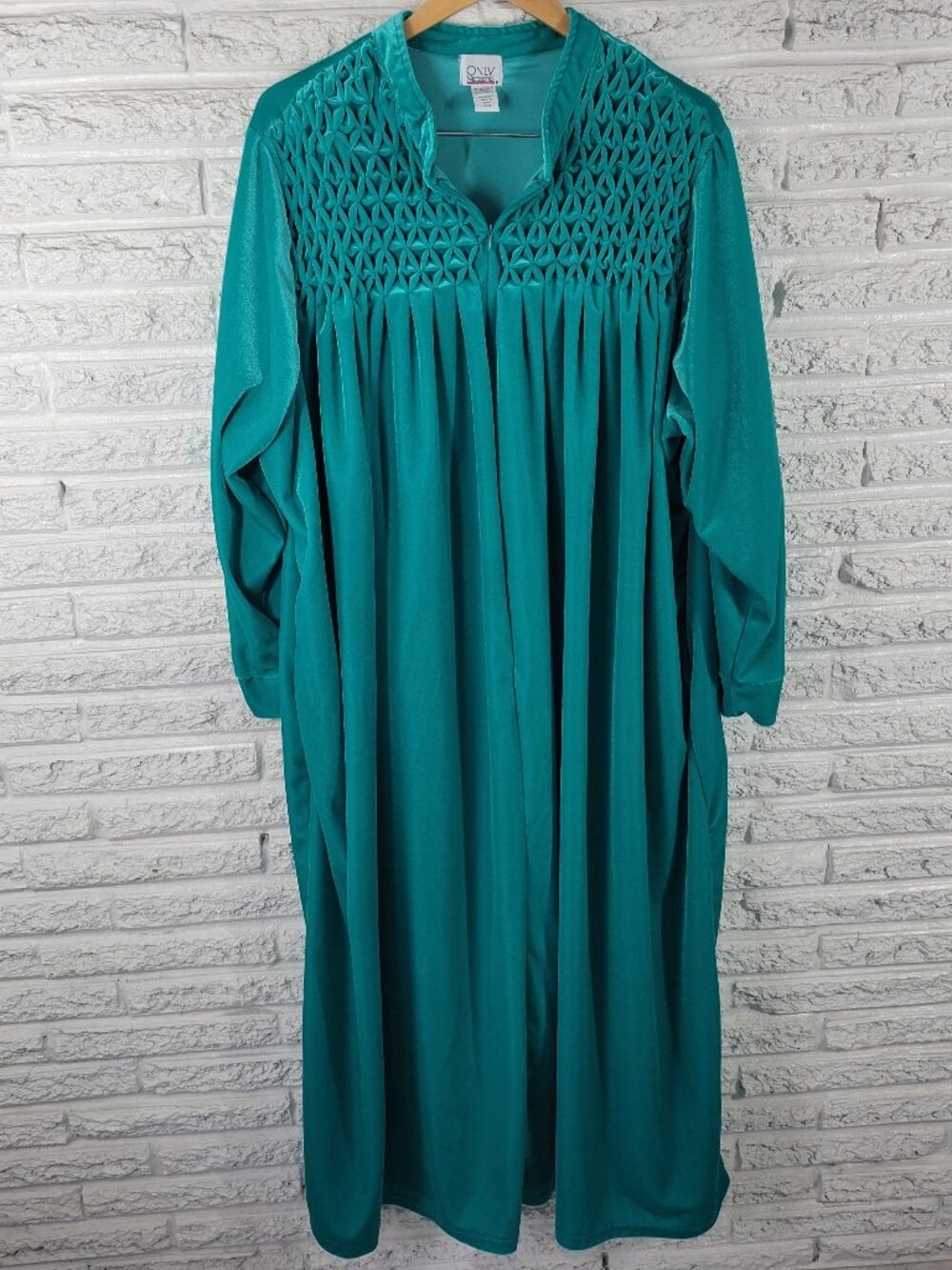 Only Necessities Women’s Robe 3X Green Velour Zip Front Long Sleeve HNGE